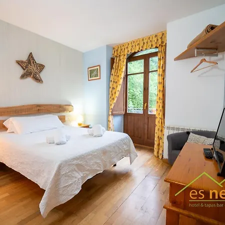 Casa Es Neres 2* Les